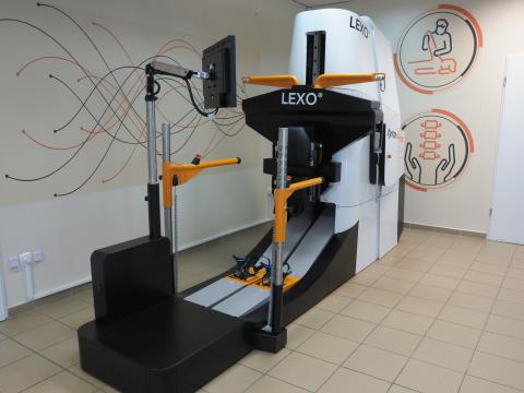 Felsőkategóriás, robotasszisztált eszközökkel dolgoznak a Mozgásszervi Rehabilitációs Osztályon