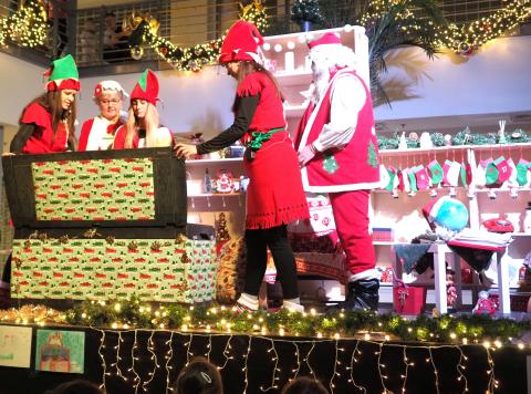 A huncut kis Manócskák